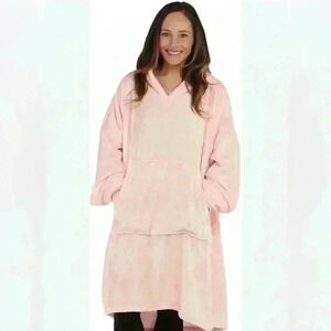 THE COMFY Dream Womens Pink Oversized Light Microfiber Wearable Blanket One Size
